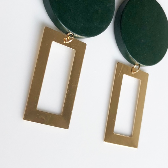 NEW "Theory" Wooden Geometric Earrings (Green) - Picture 3 of 5